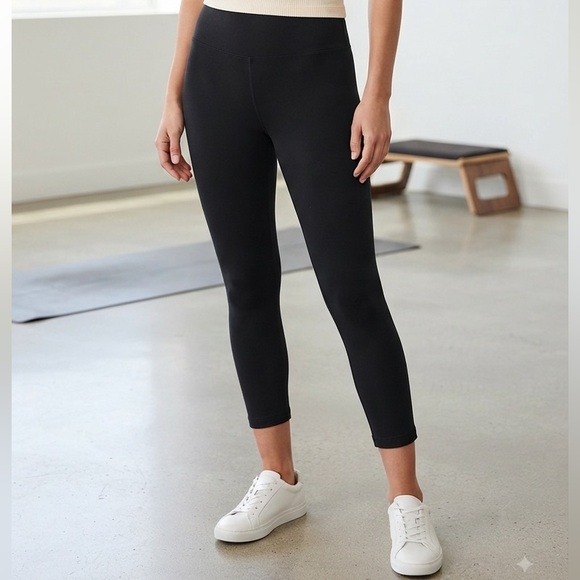 Nicole Miller Pants - Nicole miller | black cropped leggings with elastic waist | size S